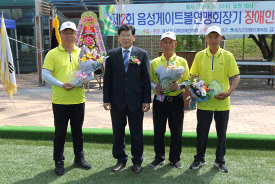 김정호씨 등이 운영위원장 표창을 받았다.