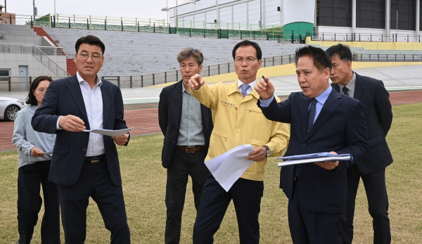 반기문 마라톤대회를 앞두고 음성군, 음성군체육회 등이 마라톤 코스 등을 점검했다.